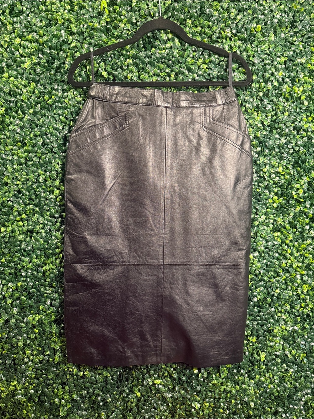 Classic Black Leather Pencil Skirt - Women